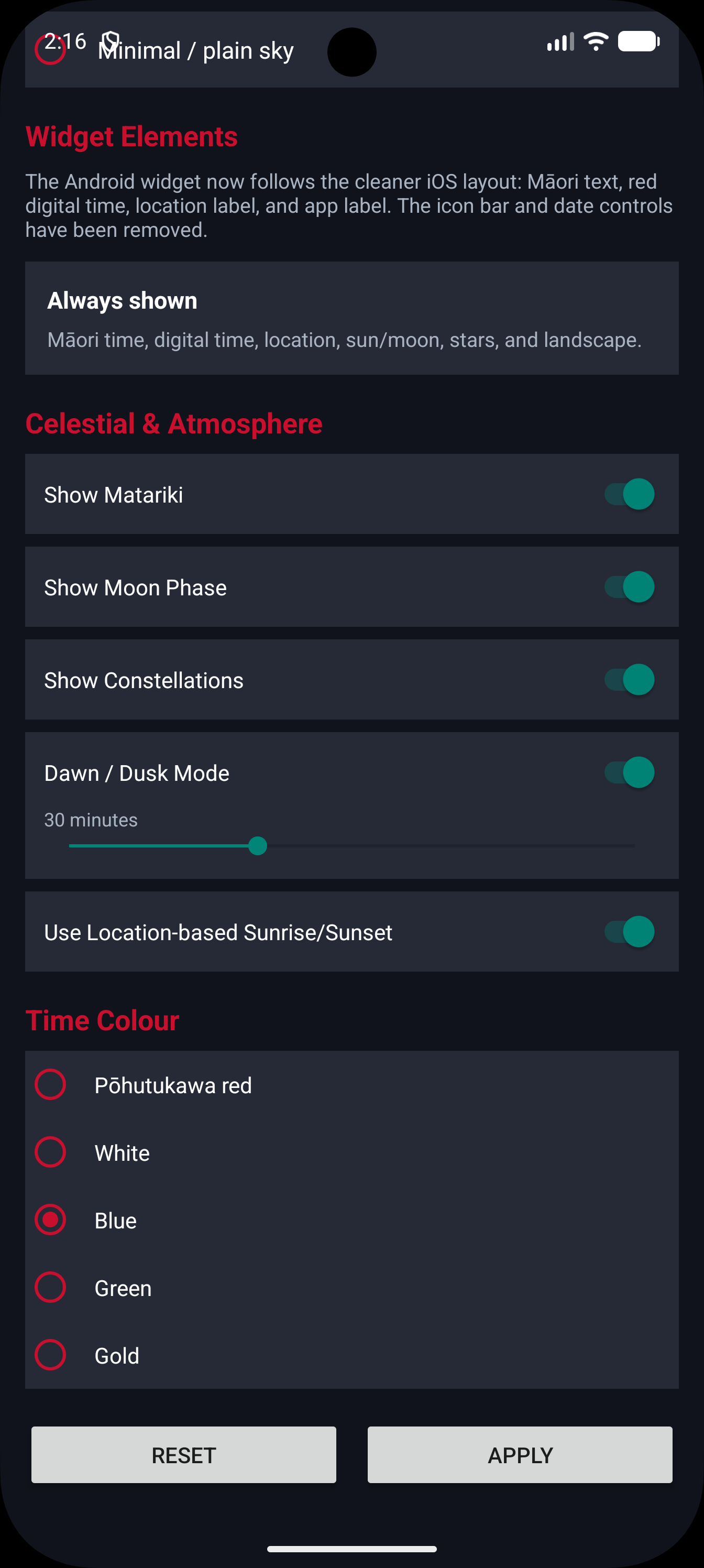 Settings screen showing Landscape options and Colour Themes